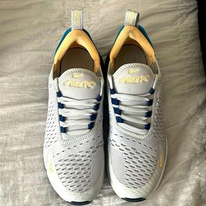 Women’s Nike air max 270s